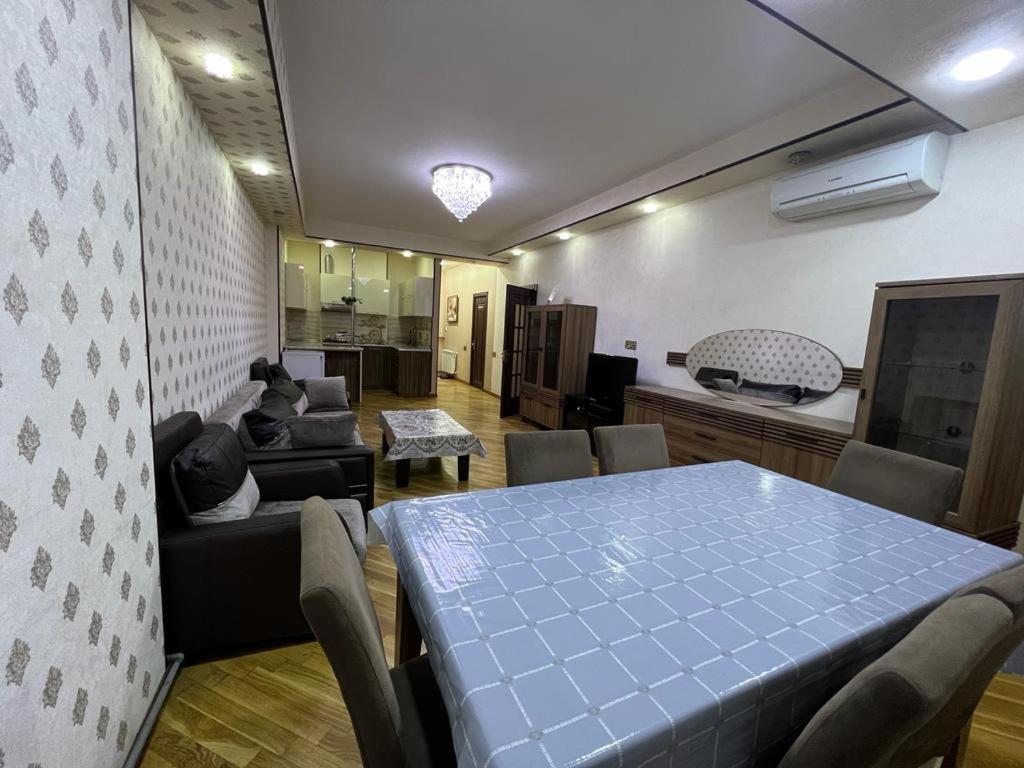 Bakuvi Apartments On New Boulveard Zewnętrze zdjęcie